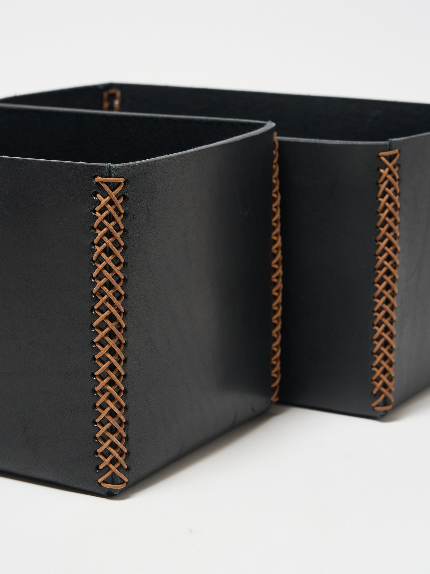 Leather Box (M)