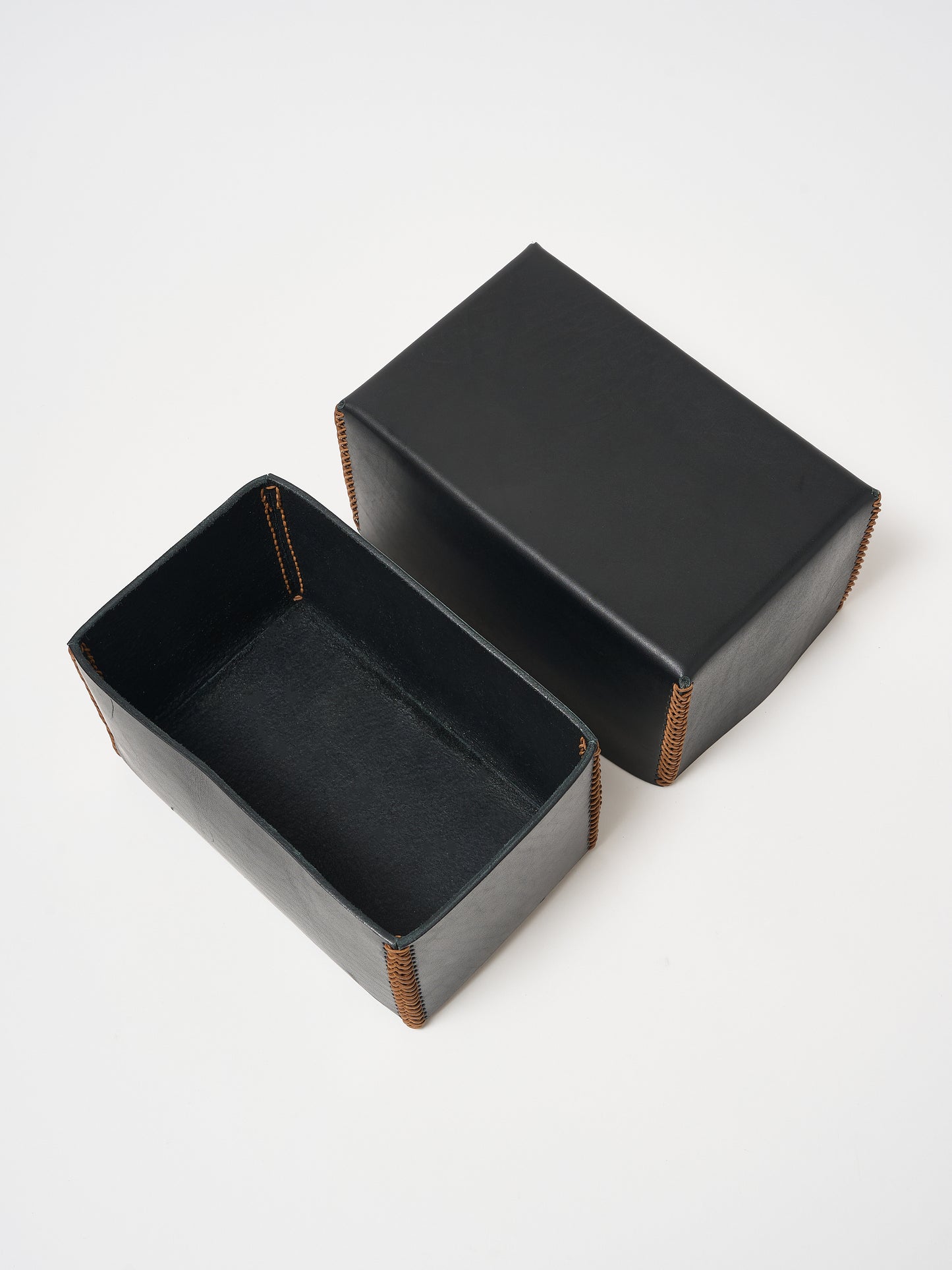 Leather Box (M)