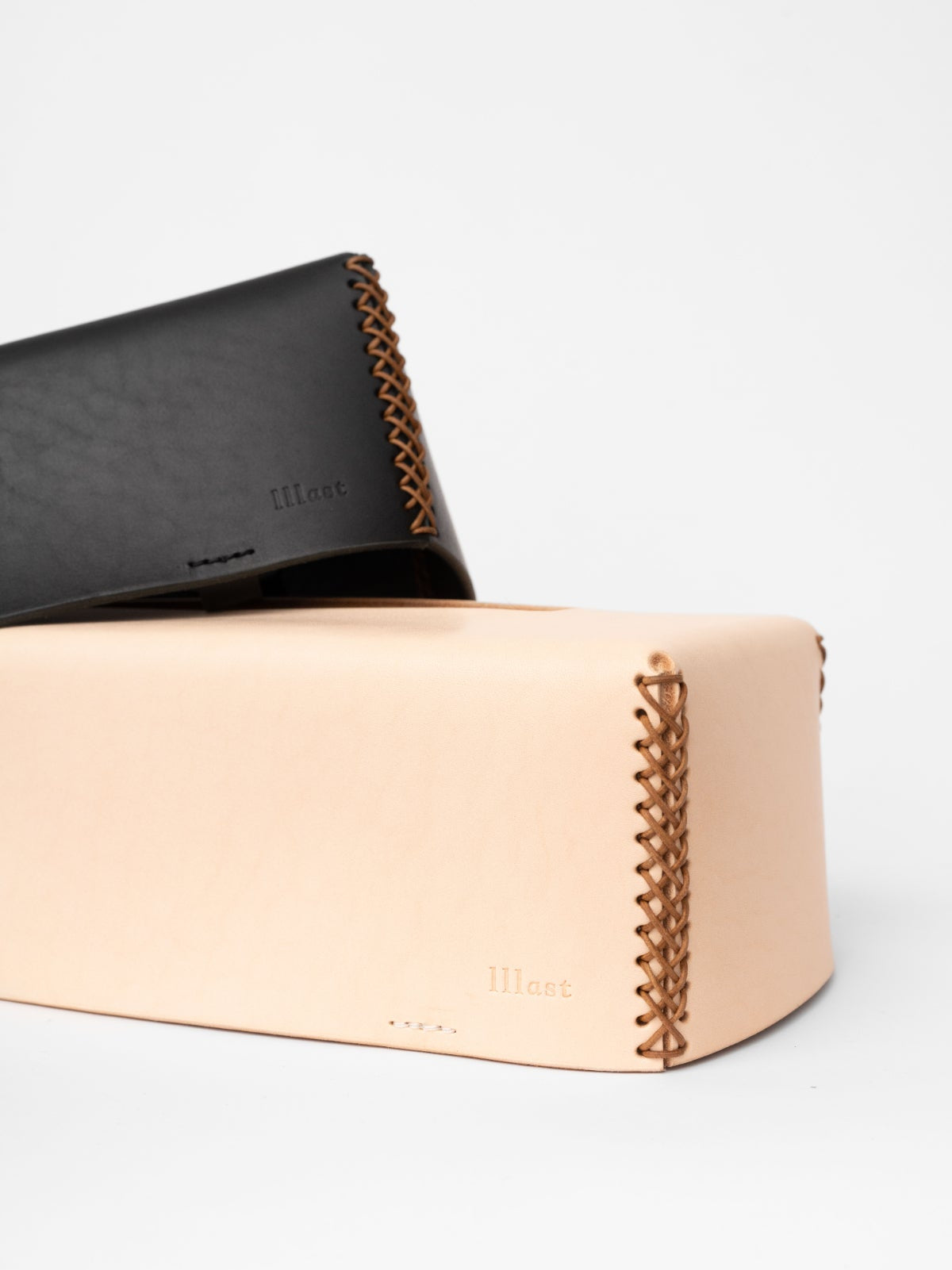 Tissue Case (Hard)